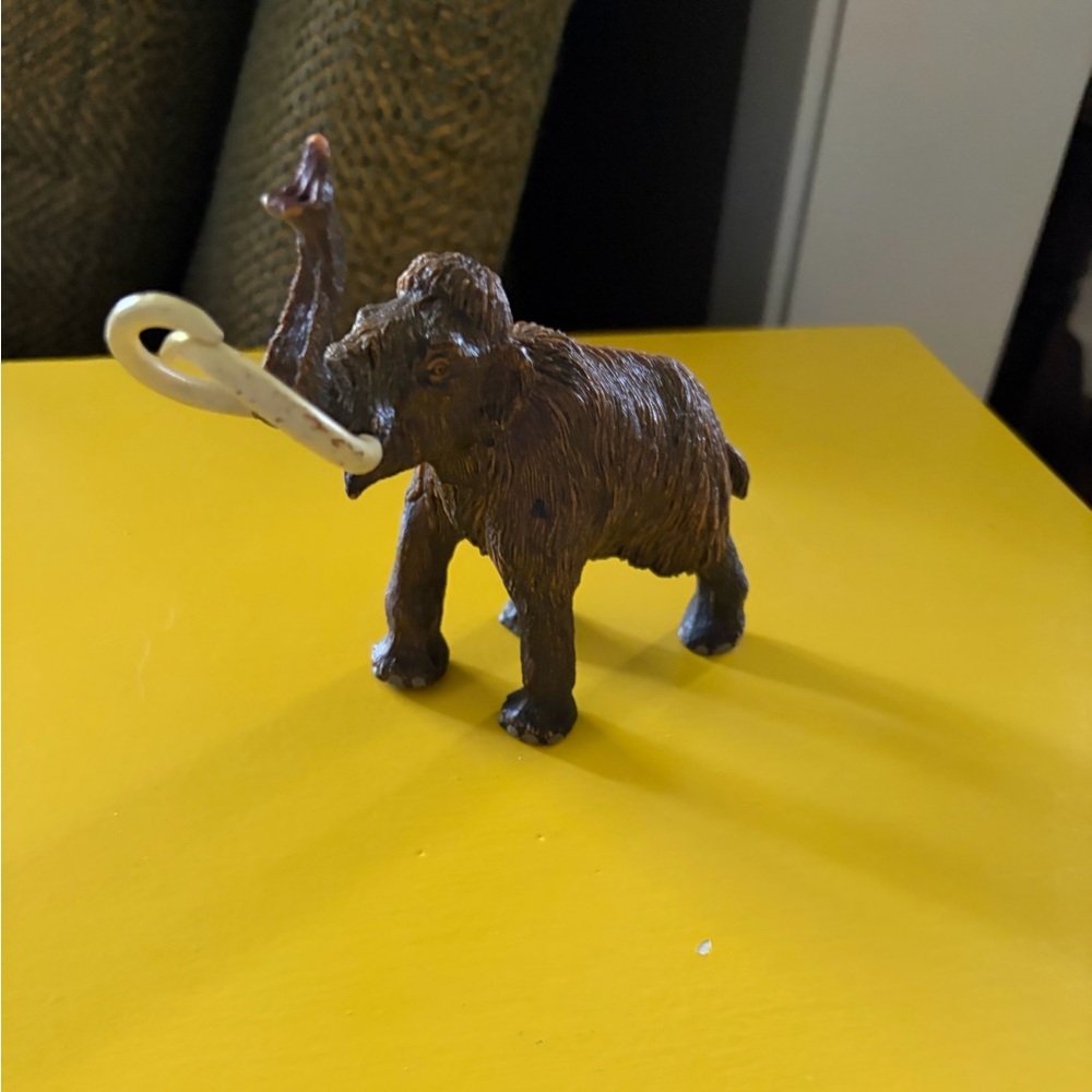 Schleic figurine